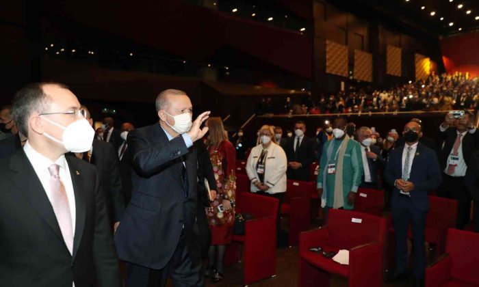 Cumhurbaşkanı Erdoğan, Türkiye – Afrika Ekonomi ve İş Forumu’na katıldı