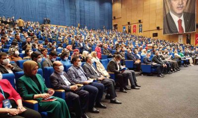 Diyarbakır’da AK Parti AR-GE Teşkilat Akademisi Eğitim Kampı başladı