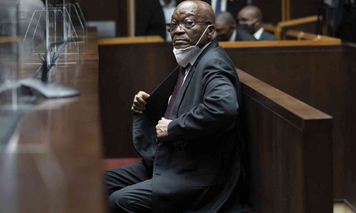 Eski Güney Afrika Cumhurbaşkanı Zuma’nın savcıyı görevden alma talebi reddedildi