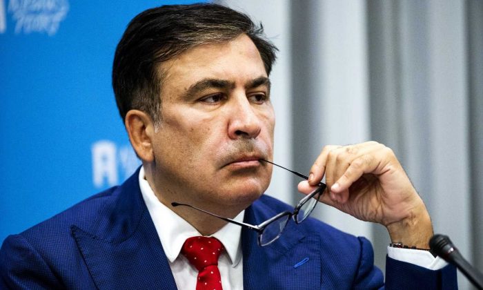 Eski Gürcistan Cumhurbaşkanı Saakaşvili: Ülkeme döndüm