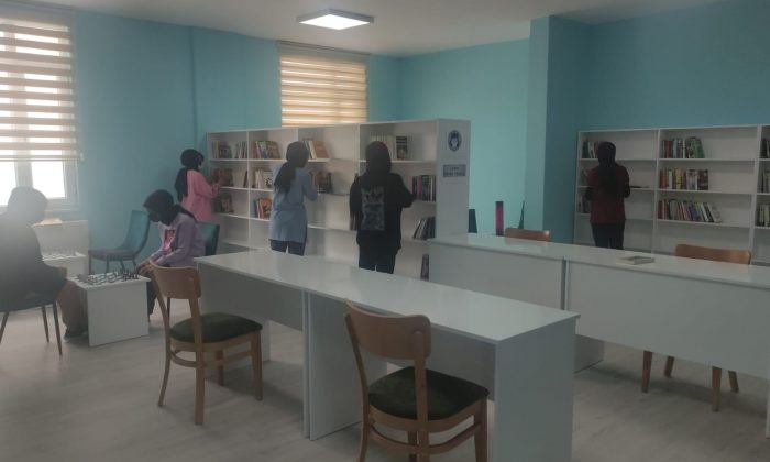 Kadışehri İlçesine Halk Kütüphanesi açıldı