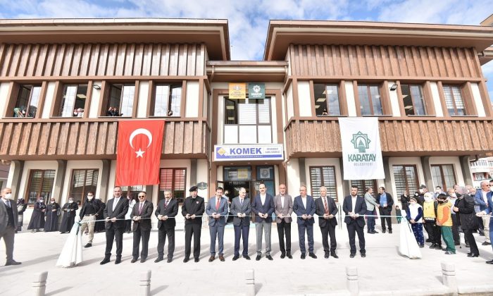 Karatay’a kazandırılan Orhangazi Sosyal Tesisi’nin açılışı yapıldı