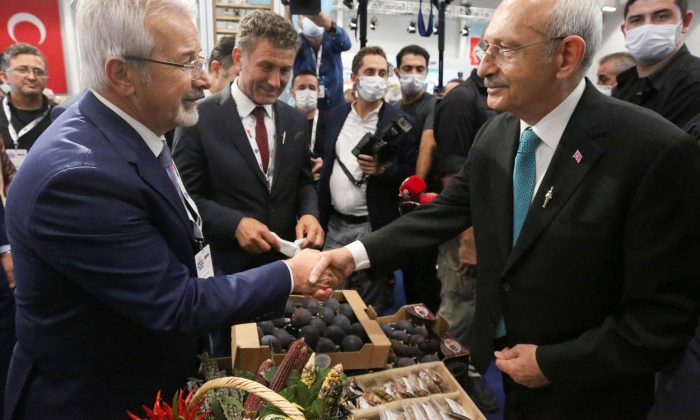 Kılıçdaroğlu’dan Nilüfer’in yerel ürünlerine tam not