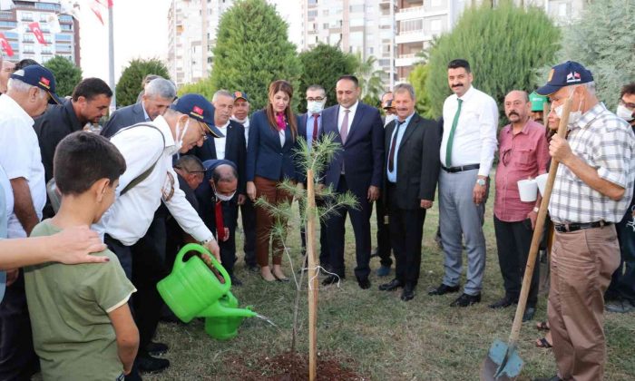 KKTC’den gelen muhtarlar Mersin’de fidan dikme etkinliğine katıldı