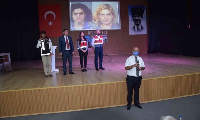 Kumluca’da eğitimcilere yönelik narkotik bilgilendirme toplantısı