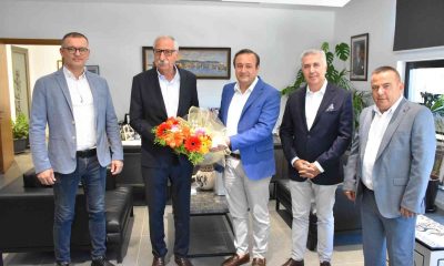 Kuşadası Belediyesi heyeti KKTC’de zeytin festivaline katıldı