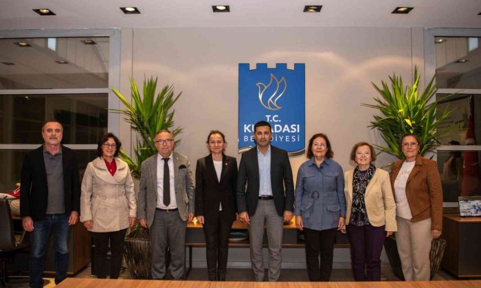 Kuşadası, CHP Kadın Kolları’nın il başkanları toplantısına ev sahipliği yapacak