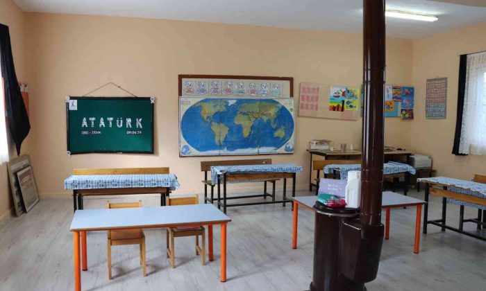 Nazilli Belediyesi Hisarcık İlkokulu’nu yeni görünümüne kavuşturdu