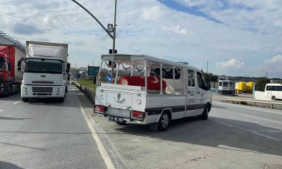 Özdemir Bayraktar’ın cenazesi Fatih Camii’ne götürüldü
