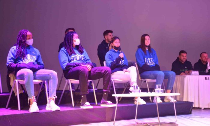 Potanın perileri tecrübelerini öğrencilere aktardı