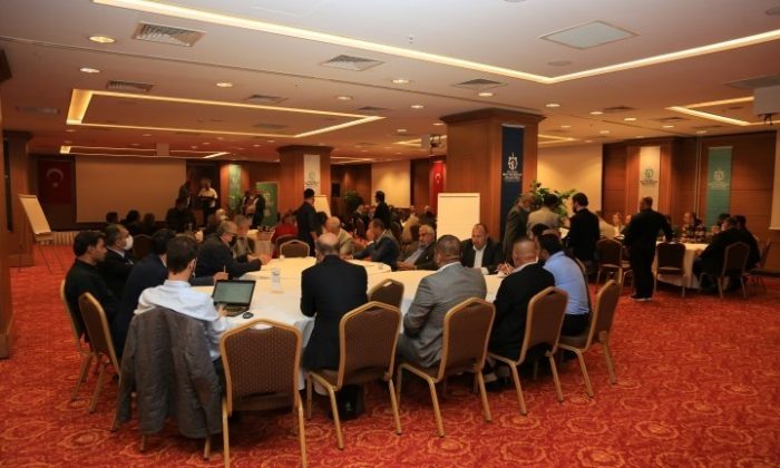 Romanlar sorunlarına Kocaeli’de çözüm aradı