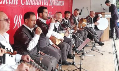 Şanlıurfa’da uzun havalı Cumhuriyet kutlaması