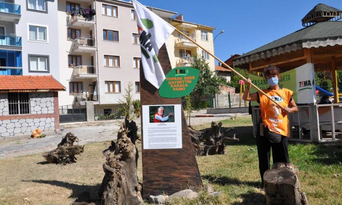 Simav’da ‘Toprak Dede Hayrettin Karaca Parkı’ açıldı