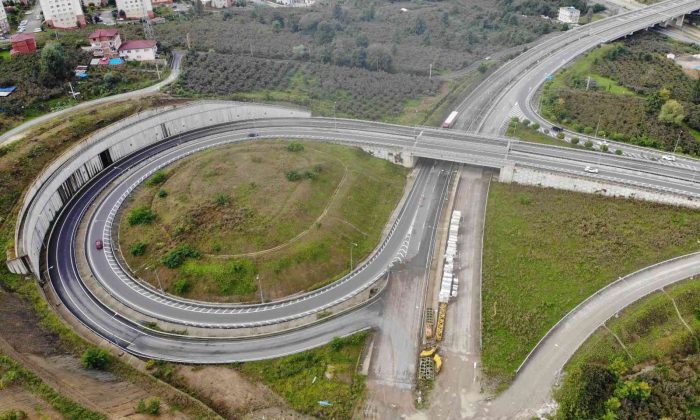 Türkiye’nin en pahalı yol projesi olan Ordu Çevre yolunda çalışmalar sürüyor