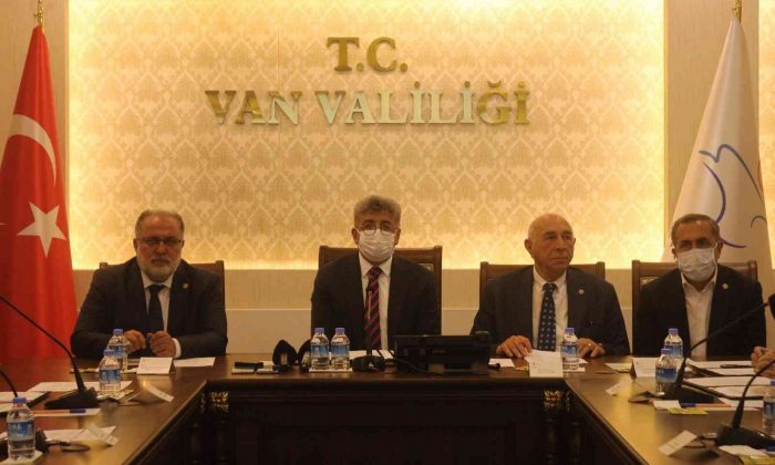 Van’a 40 milyon TL’lik yatırım için imzalar atıldı