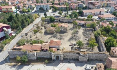 Yapı işgalinden kurtarılan tarihi kale turizme kazandırılıyor