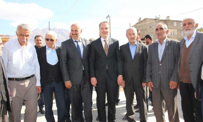 Yeniden Refah Partisi Genel Başkanı Fatih Erbakan Hakkari’de