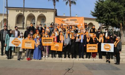 AK Parti İl Kadın Kolları üyeleri, kadına yönelik şiddete dikkat çekti