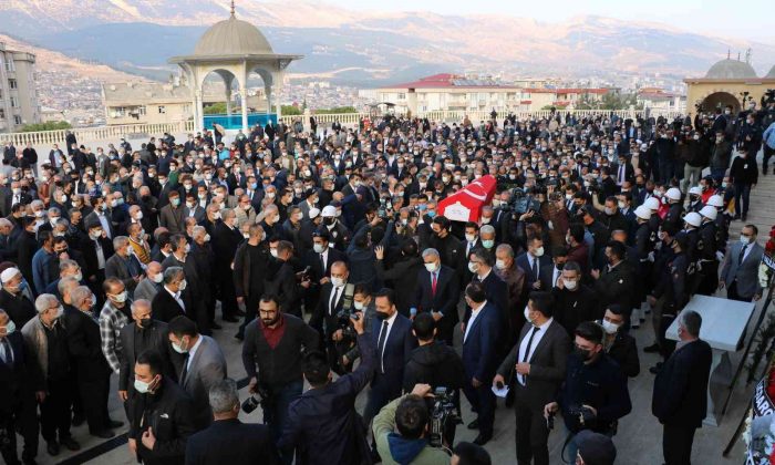 AK Parti Milletvekili İmran Kılıç son yolculuğuna uğurlandı