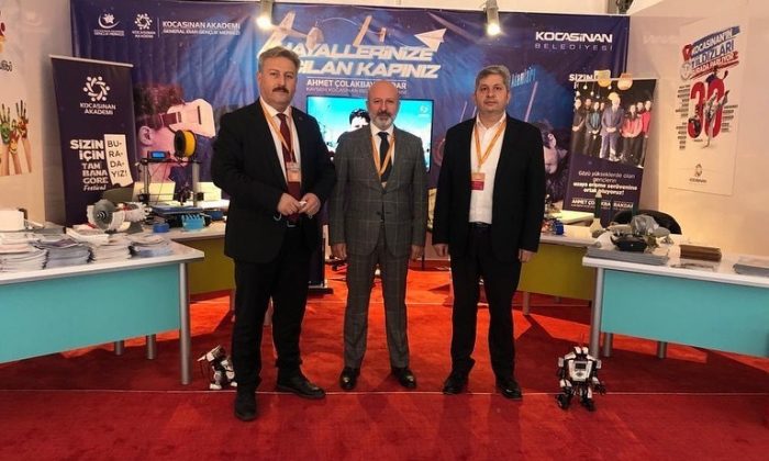 Ankara’da Kocasinan’ın gençlik standına büyük ilgi