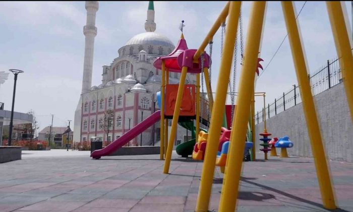 Arnavutköy Nenehatun Meydanı coşkuyla açıldı