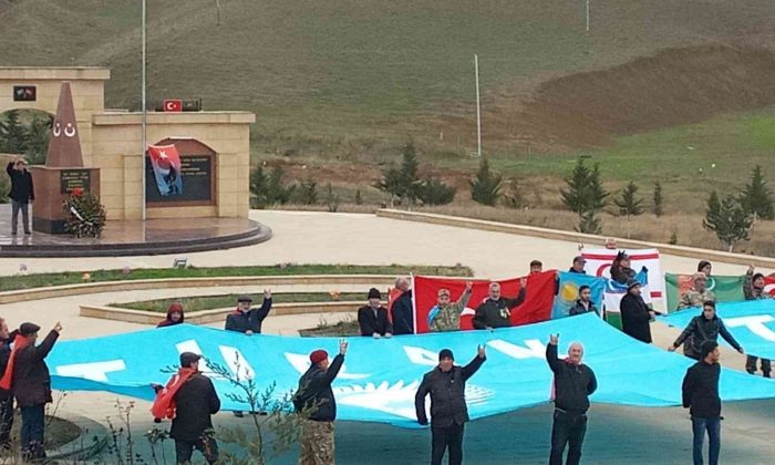 Azerbaycanlılar, Türk Konseyi’ne olan desteğini dile getirdi