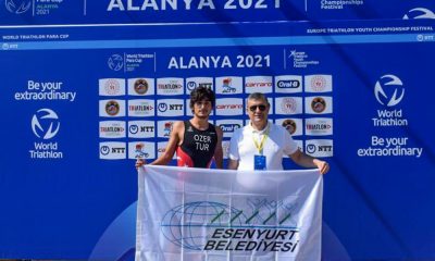Başkan Bozkurt, Paratriathlon’dan başarıyla dönen Özer’i tebrik etti