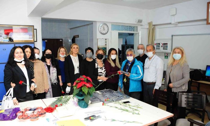 Başkan Çalkaya, öğretmenleri unutmadı