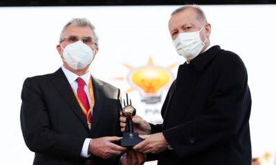 Cumhurbaşkanı Erdoğan, Sakarya’nın gençlik ödülünü Yüce’ye takdim etti