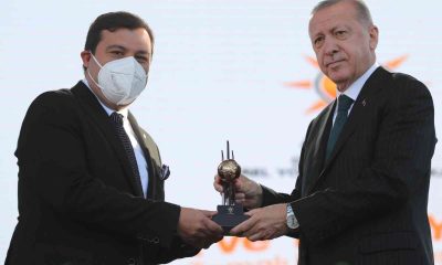Cumhurbaşkanı Erdoğan’dan Uşak Belediye Başkanı Çakın’a ödül
