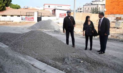 Davutlar’da yol yapım çalışmaları sürüyor