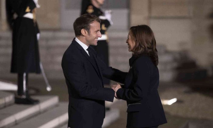 Fransa Cumhurbaşkanı Macron, ABD Başkan Yardımcısı Harris ile görüştü