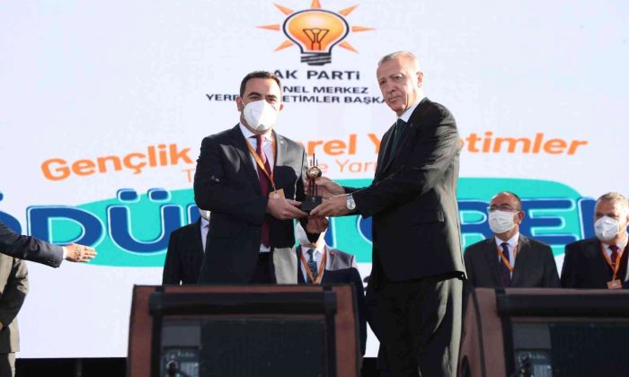 Genc-i Ala’ya ödül