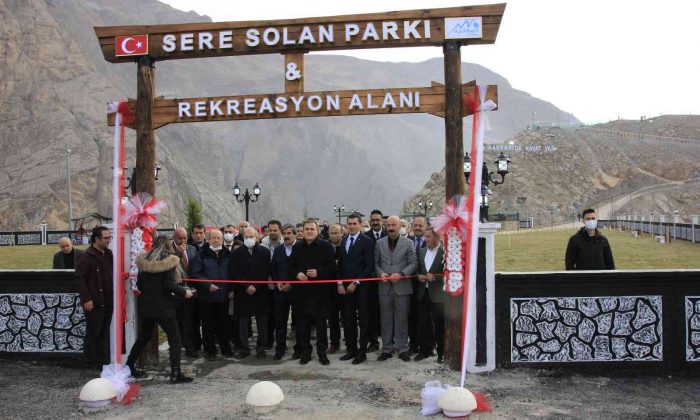Hakkari’deki “Sere Solan Parkı” hizmete açıldı