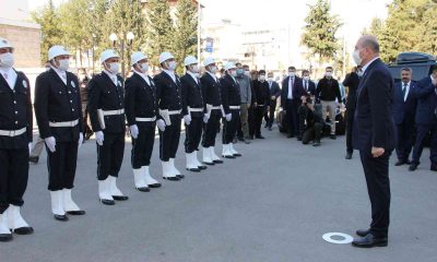 İçişleri Bakanı Soylu: “Hizmet üretemeyen belediyeler suçu hükumete atıyor”