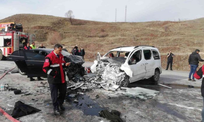 İmranlı belediye başkanı kaza yaptı, durumu ağır