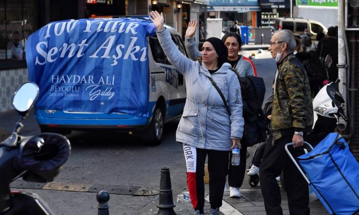 Kasımpaşa Spor’un 100. yılı Beyoğlu’nda büyük coşkuyla kutlanıyor