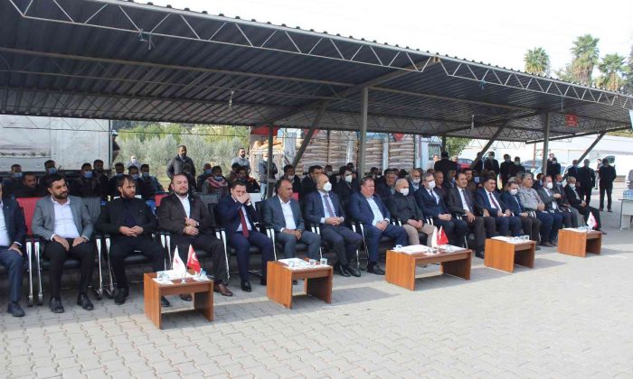 Kilis’te çiftçilere tohumluk fiğ ile arpa dağıtıldı