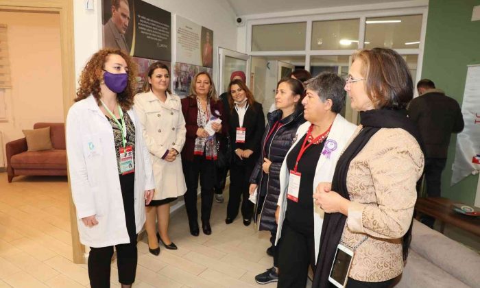 Konuk belediyeler Alzheimer Yaşam Evi’ni gezdi