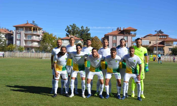 Korkuteli Belediyespor sahasında galip