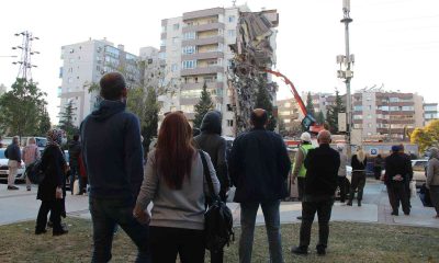 Mahkeme başkanından, depremde 11 kişinin öldüğü binadaki BİM’e suç duyurusu