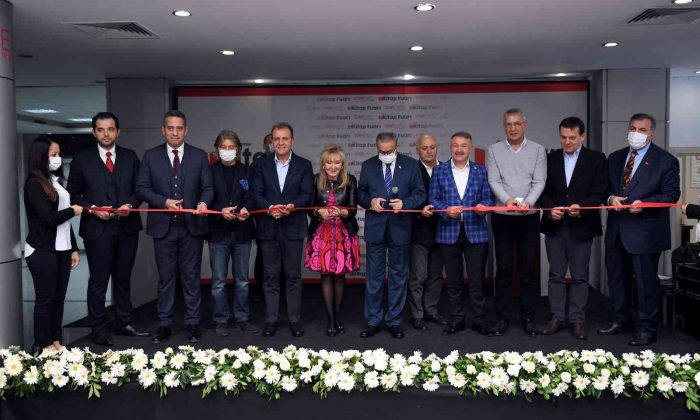 Mersin 6. Kitap Fuarı kapılarını açtı