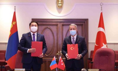 Milli Savunma Bakanı Akar, Moğalistanlı mevkidaşı ile görüştü