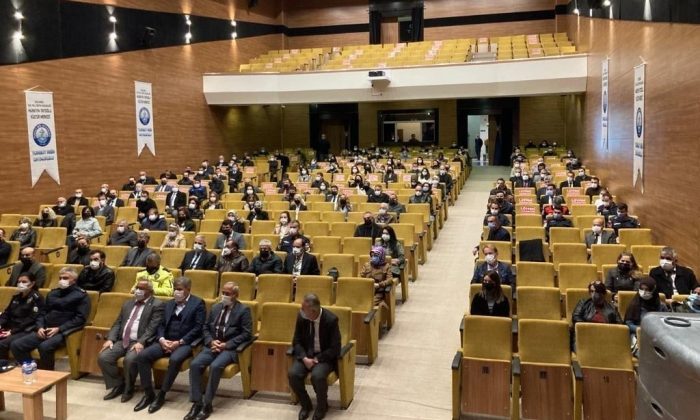 Öğrencilerin huzur ve güvenliği için toplandılar