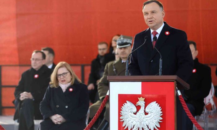 Polonya, bağımsızlığının 103. yılını kutluyor