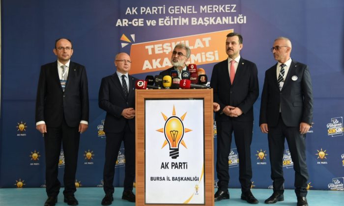 Taner Yıldız: “Cumhurbaşkanımız Recep Tayyip Erdoğan’la beraber yaptığımız bir ekip çalışmasıdır”