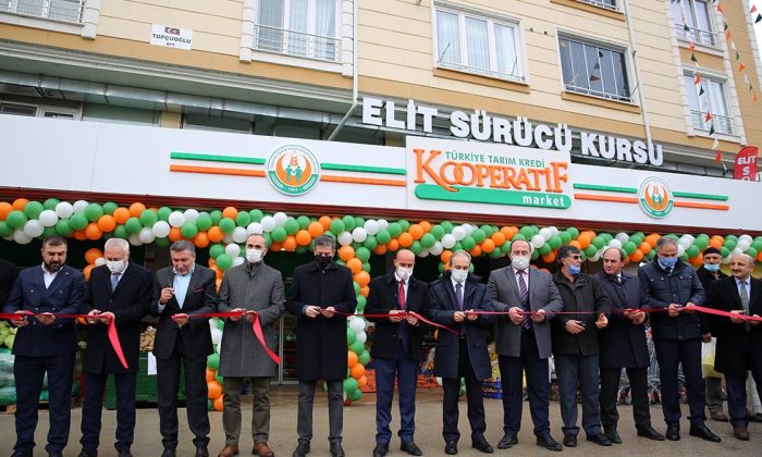 Tarım Kredi Kooperatif marketlerinin 571. şubesi Bayburt’ta açıldı