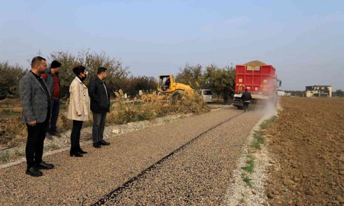 Turgutlu Belediye başkan yardımcılarından ova yollarında inceleme