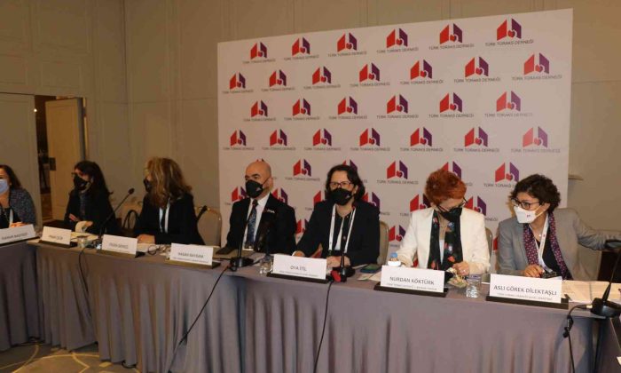 Türk Toraks Derneği ‘Gücümüz dayanışma, ışığımız bilgi’ mottosu ile Antalya’da buluştu