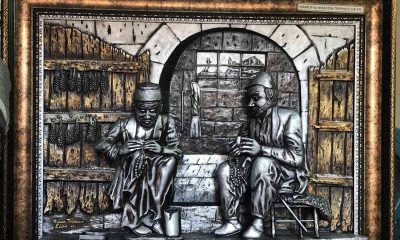 Türkiye’nin tek bakır rölyef sanatçısı, yarım asırdır bakıra hayat veriyor